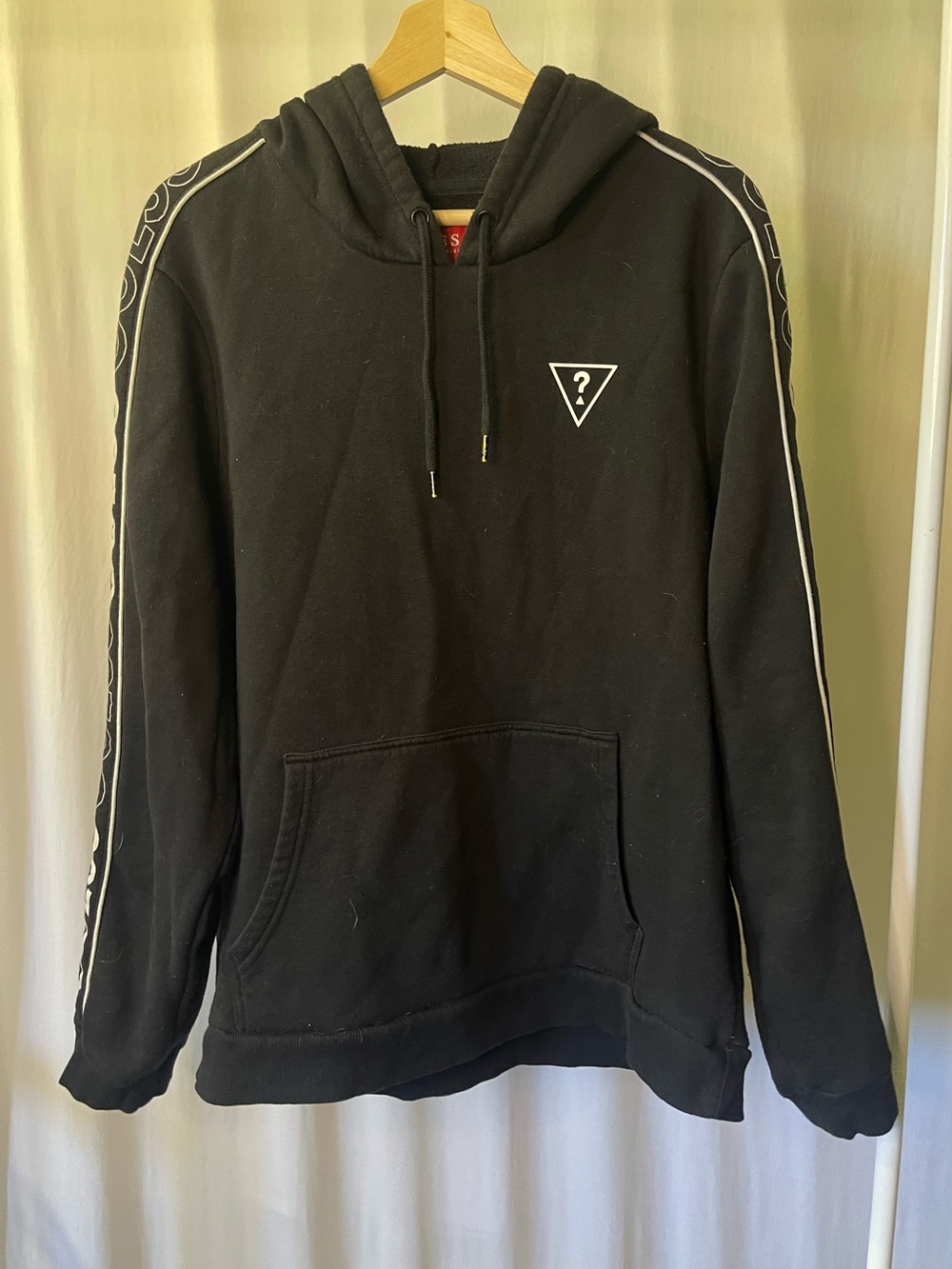 GUESS Black Logo Tape Pullover Hoodie Sweatshirt Triangle Emblem Mens Large